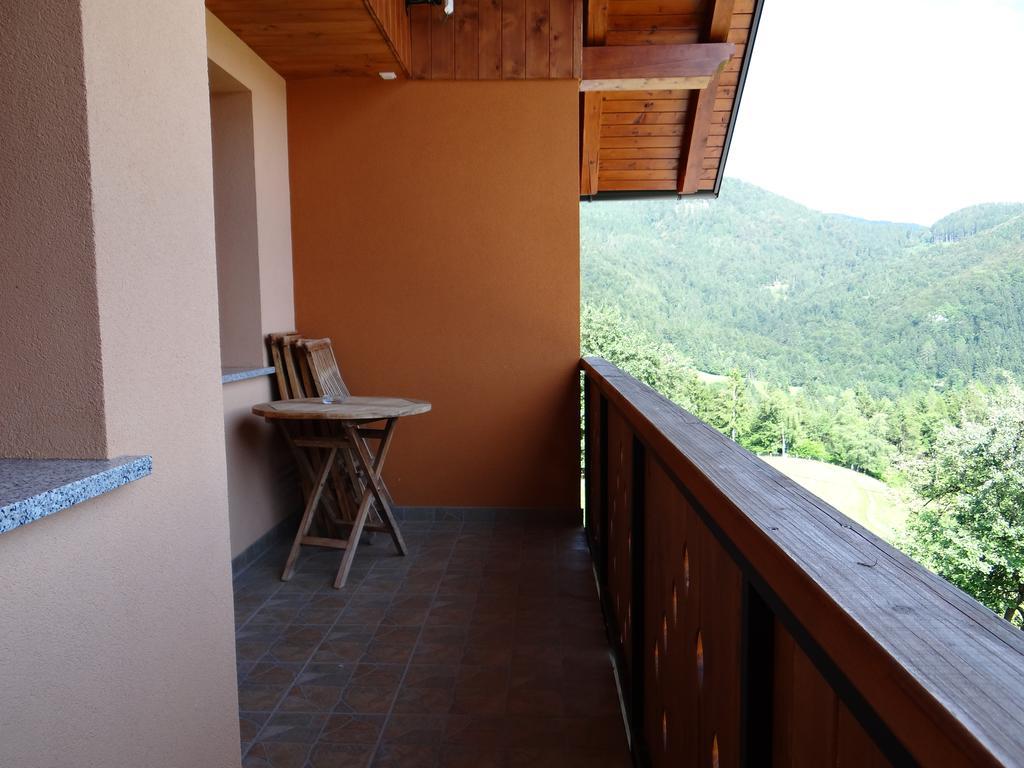 Apartments Trebusak Laze v Tuhinju Dış mekan fotoğraf